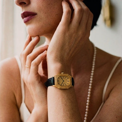 1925 Art Deco watch from Paris, France — EPOCH (strap detail)